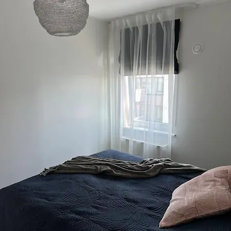 Apartment Cozy Near To The Beach