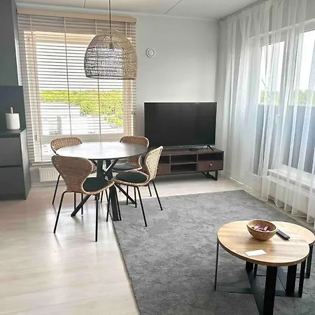 Cozy Near To The Beach Apartment Parnu